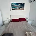 아파트 Luxapartment In 또레비에하