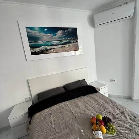 Apartment Luxapartment In Torrevieja